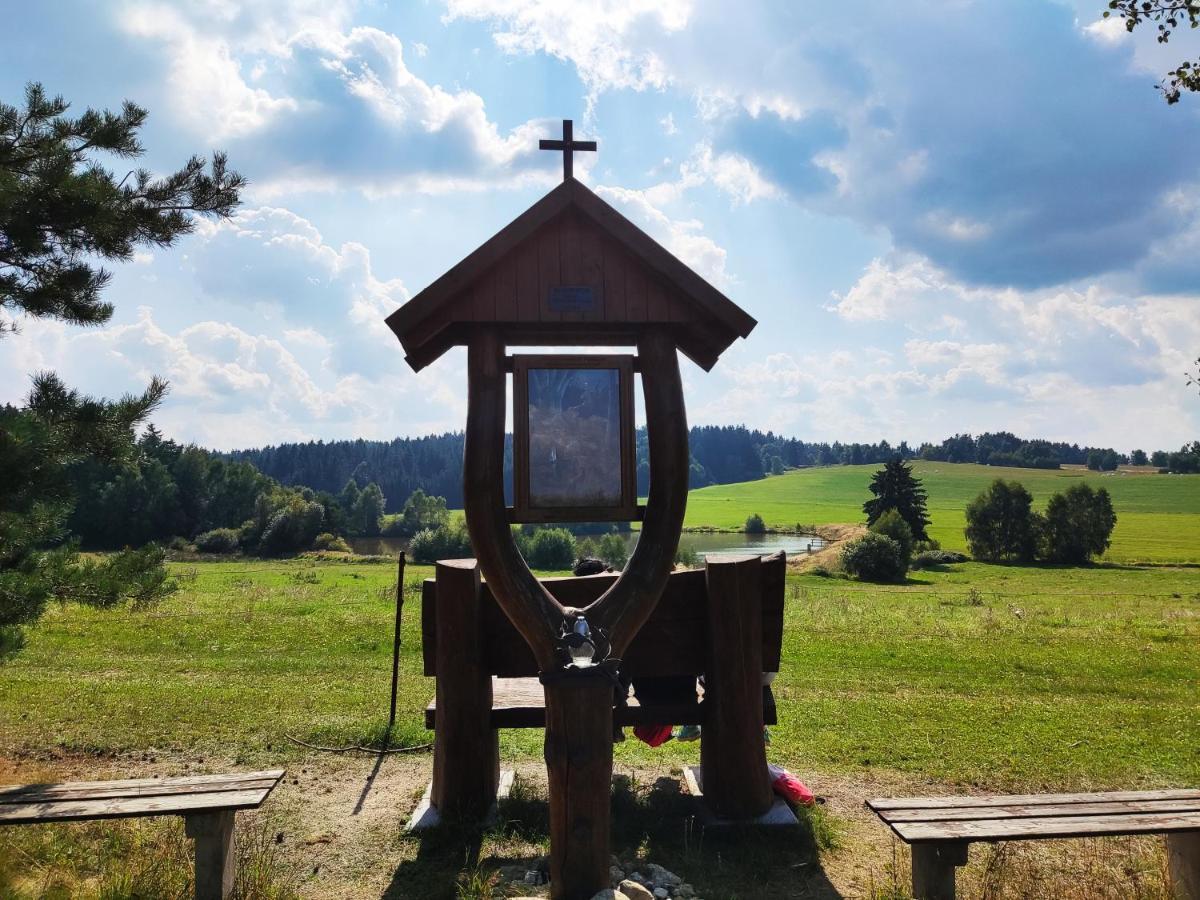 Matejovec 109 & Ubytovani Na Statku Český Rudolec Eksteriør billede